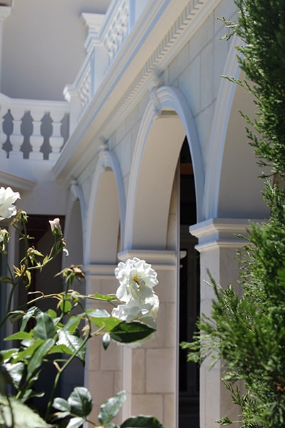 mt_eliza_back-1-400×600-1-min